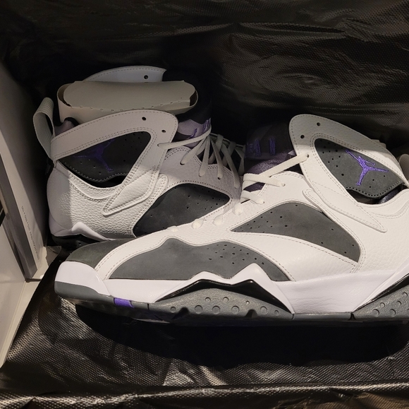 Air Jordan 7 Retro "Flint" - Picture 2 of 3